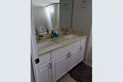 1660 NE 191st St #104-1, Miami, FL 33179 - Photo 3