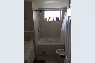 1660 NE 191st St #104-1, Miami, FL 33179 - Photo 5