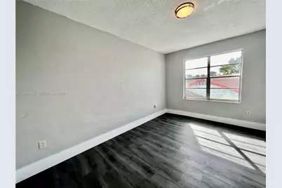 301 SW 10th Ave #1, Miami, FL 33130 - Photo 7