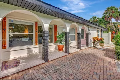 1505 Coral Ave, Vero Beach, FL 32963 - Photo 1