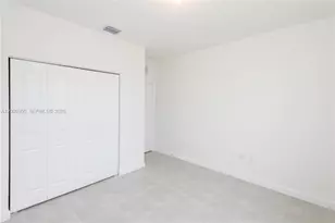 2636 SE 8th Ct, Homestead, FL 33035 - Photo 11