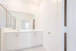 2636 SE 8th Ct, Homestead, FL 33035 - Photo 23