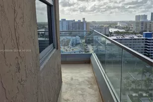 1912 S Ocean Dr, Hallandale Beach, FL 33009 - Photo 15