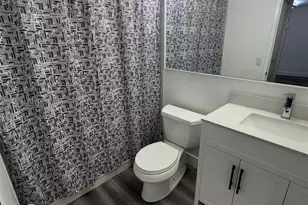 10317 NW 9th St Cir, Miami, FL 33172 - Photo 19