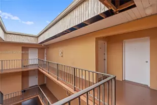 9441 SW 76th St, Miami, FL 33173 - Photo 29
