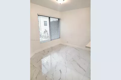 9723 N New River Canal Rd #416, Plantation, FL 33324 - Photo 7