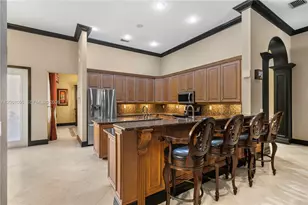 14130 SW 33rd Ct, Davie, FL 33330 - Photo 7