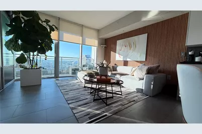 92 SW 3rd St #3607, Miami, FL 33130 - Photo 3