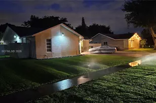 8421 NW 8th St, Pembroke Pines, FL 33024 - Photo 25