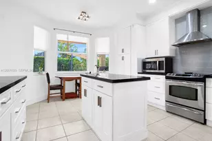 4467 Fox Glove Ln, Weston, FL 33331 - Photo 25