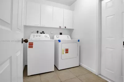 4467 Fox Glove Ln, Weston, FL 33331 - Photo 29