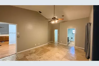 11540 NW 27th Ct #-, Plantation, FL 33323 - Photo 11