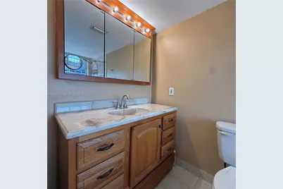 6980 NW 173rd Dr #607, Hialeah, FL 33015 - Photo 29