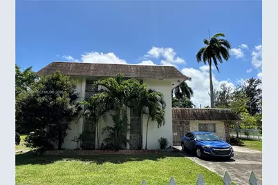 200 NE 158th St, Miami, FL 33162 - Photo 1