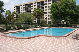 1258 S Military Trail, Deerfield Beach, FL 33442 - Photo 3