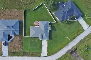 2840 NW 2nd Terrace, Cape Coral, FL 33993 - Photo 31