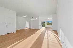 690 SE 30th Dr, Homestead, FL 33033 - Photo 5