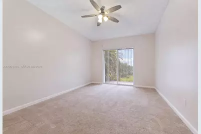 690 SE 30th Dr, Homestead, FL 33033 - Photo 11