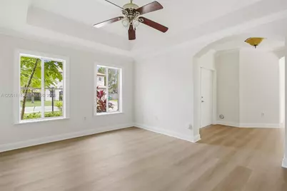 13474 SW 124th Ave Rd, Miami, FL 33186 - Photo 11