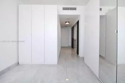 92 SW 3rd St #4310, Miami, FL 33130 - Photo 11