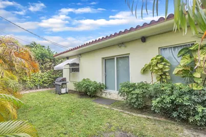 625 93rd St, Surfside, FL 33154 - Photo 7