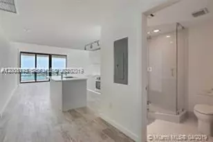 650 NE 32nd St, Miami, FL 33137 - Photo 9