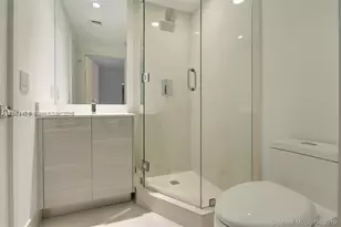 650 NE 32nd St, Miami, FL 33137 - Photo 13