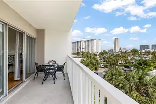 300 Bayview Dr, Sunny Isles Beach, FL 33160 - Photo 21
