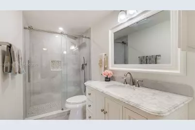300 Bayview Dr #315, Sunny Isles Beach, FL 33160 - Photo 9