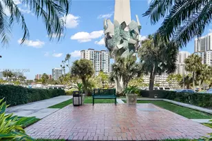 300 Bayview Dr, Sunny Isles Beach, FL 33160 - Photo 33