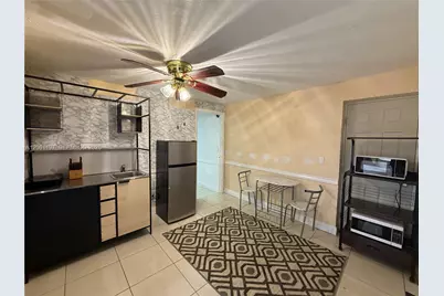 2021 Wilmington St #B, Opa Locka, FL 33054 - Photo 5