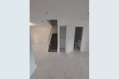 1125 NE 210th Ter, Miami, FL 33179 - Photo 19