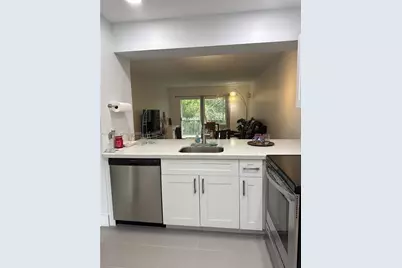 1102 Bahama Bnd #D2, Coconut Creek, FL 33066 - Photo 3
