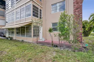3051 NW 46th Ave, Lauderdale Lakes, FL 33313 - Photo 15
