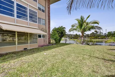 3051 NW 46th Ave #101, Lauderdale Lakes, FL 33313 - Photo 41