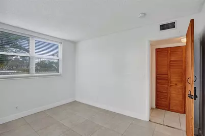3051 NW 46th Ave #101, Lauderdale Lakes, FL 33313 - Photo 19