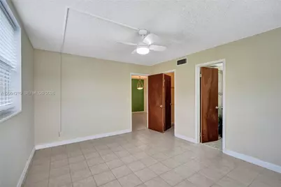 3051 NW 46th Ave #101, Lauderdale Lakes, FL 33313 - Photo 25