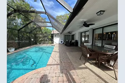 7003 NW 40th Pl, Coral Springs, FL 33065 - Photo 27