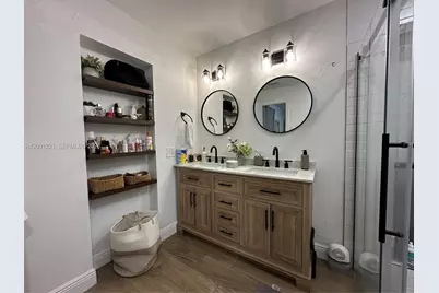 7003 NW 40th Pl, Coral Springs, FL 33065 - Photo 17