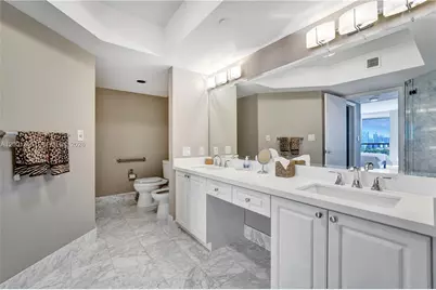 3600 Yacht Club Dr #904, Aventura, FL 33180 - Photo 43