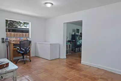 19751 SW 84th Ave, Cutler Bay, FL 33189 - Photo 13