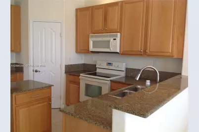 8041 NW 114th Pl #8041, Doral, FL 33178 - Photo 13