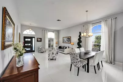 1445 NW 143rd Ave, Pembroke Pines, FL 33028 - Photo 19