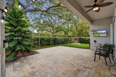 1445 NW 143rd Ave, Pembroke Pines, FL 33028 - Photo 67