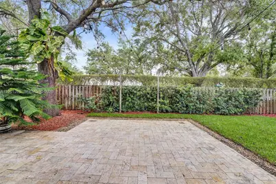 1445 NW 143rd Ave, Pembroke Pines, FL 33028 - Photo 79