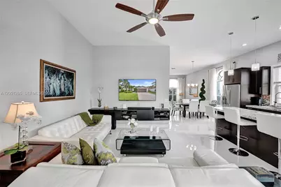 1445 NW 143rd Ave, Pembroke Pines, FL 33028 - Photo 35