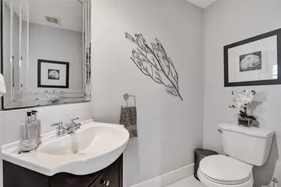 1445 NW 143rd Ave, Pembroke Pines, FL 33028 - Photo 25