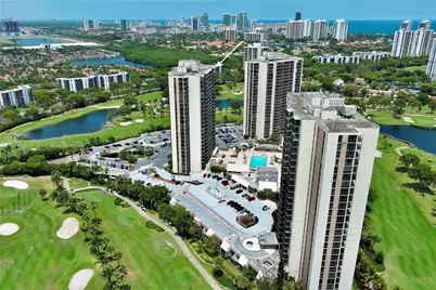 20301 W Country Club Dr #PH24, Aventura, FL 33180 - Photo 27