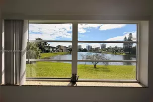 20111 NE 27th Ct, Aventura, FL 33180 - Photo 9