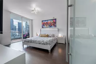 90 SW 3rd St, Miami, FL 33130 - Photo 7